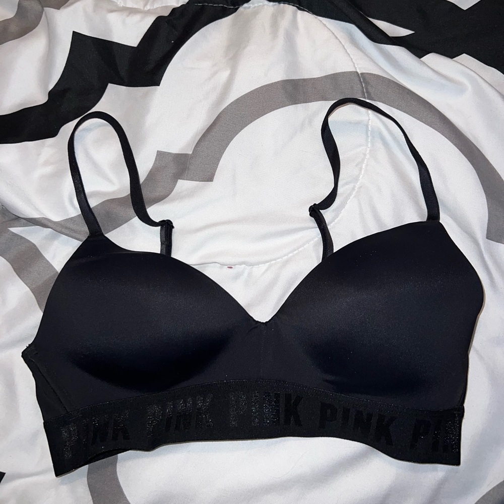 Victoria Secret 34B Bra